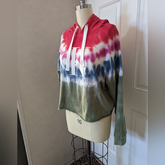 Calvin Klein Jeans Tie-Dye Crop Hoodie - Picture 3 of 8